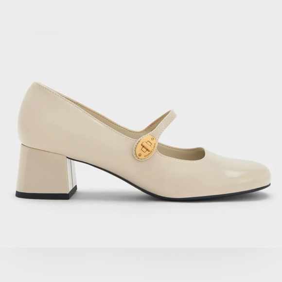 Charles & Keith Shoes - Charles & Keith pearl patent leather wide low heeled Maryjane’s. Size 36 USA 6
